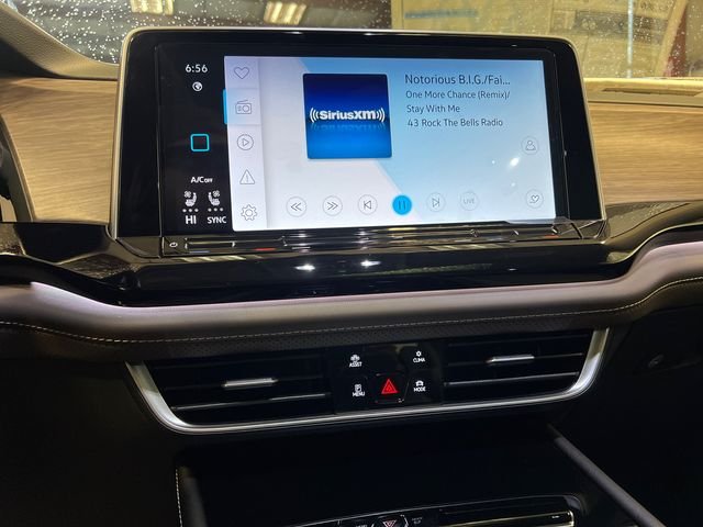 New 2026 White Volkswagen 2.0T SEL image 17
