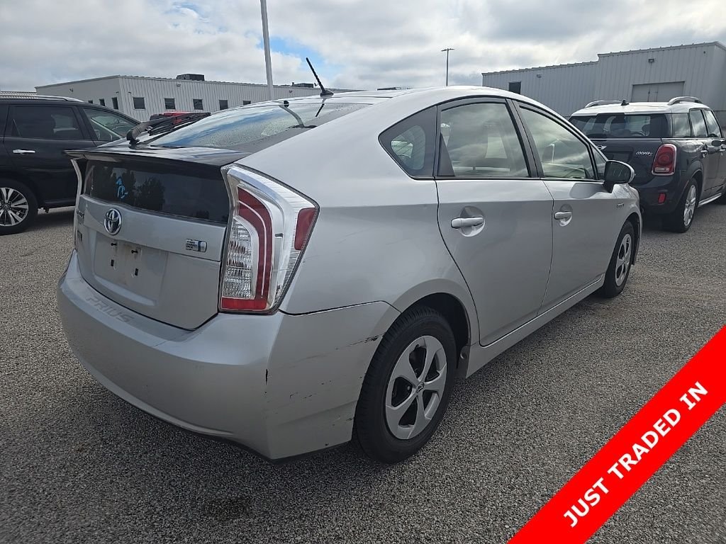 Used 2013 Silver Toyota Two image 3