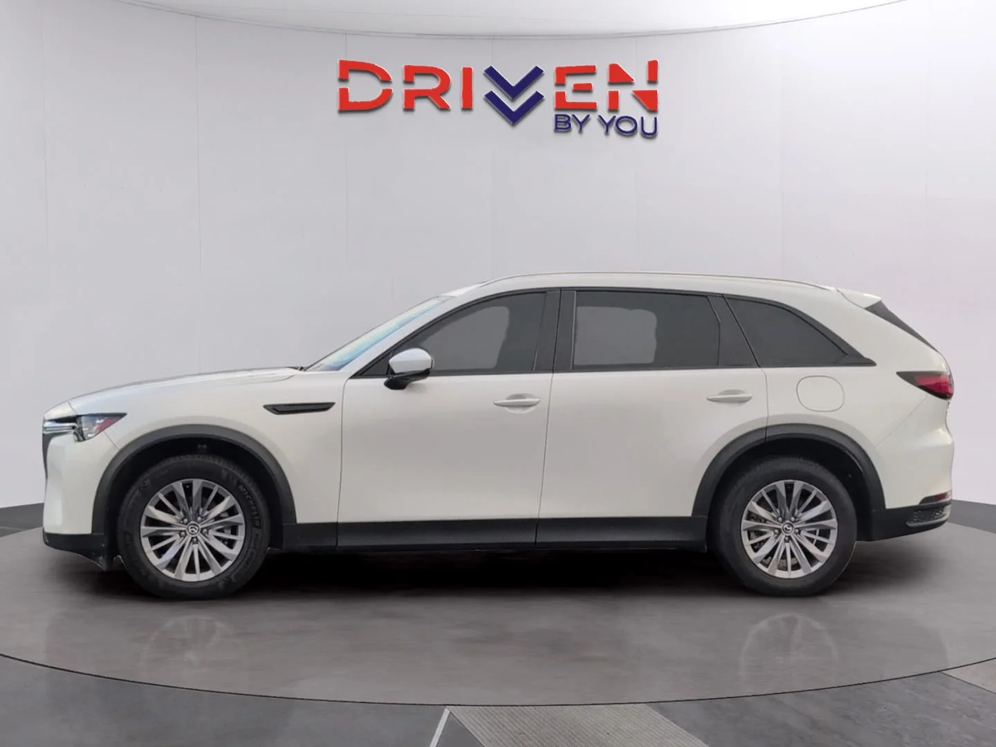 Used 2024 Rhodium White Premium Mazda 3.3 Turbo Preferred Plus image 2