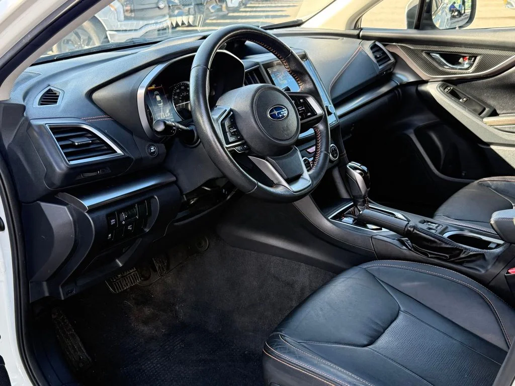 Used 2019 White Subaru 2.0i Limited image 21