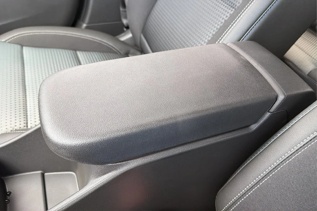 New 2026 Summit White Chevrolet LT image 28