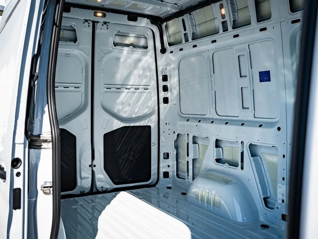 New 2026 Arctic White Mercedes-Benz Cargo 144 WB image 32