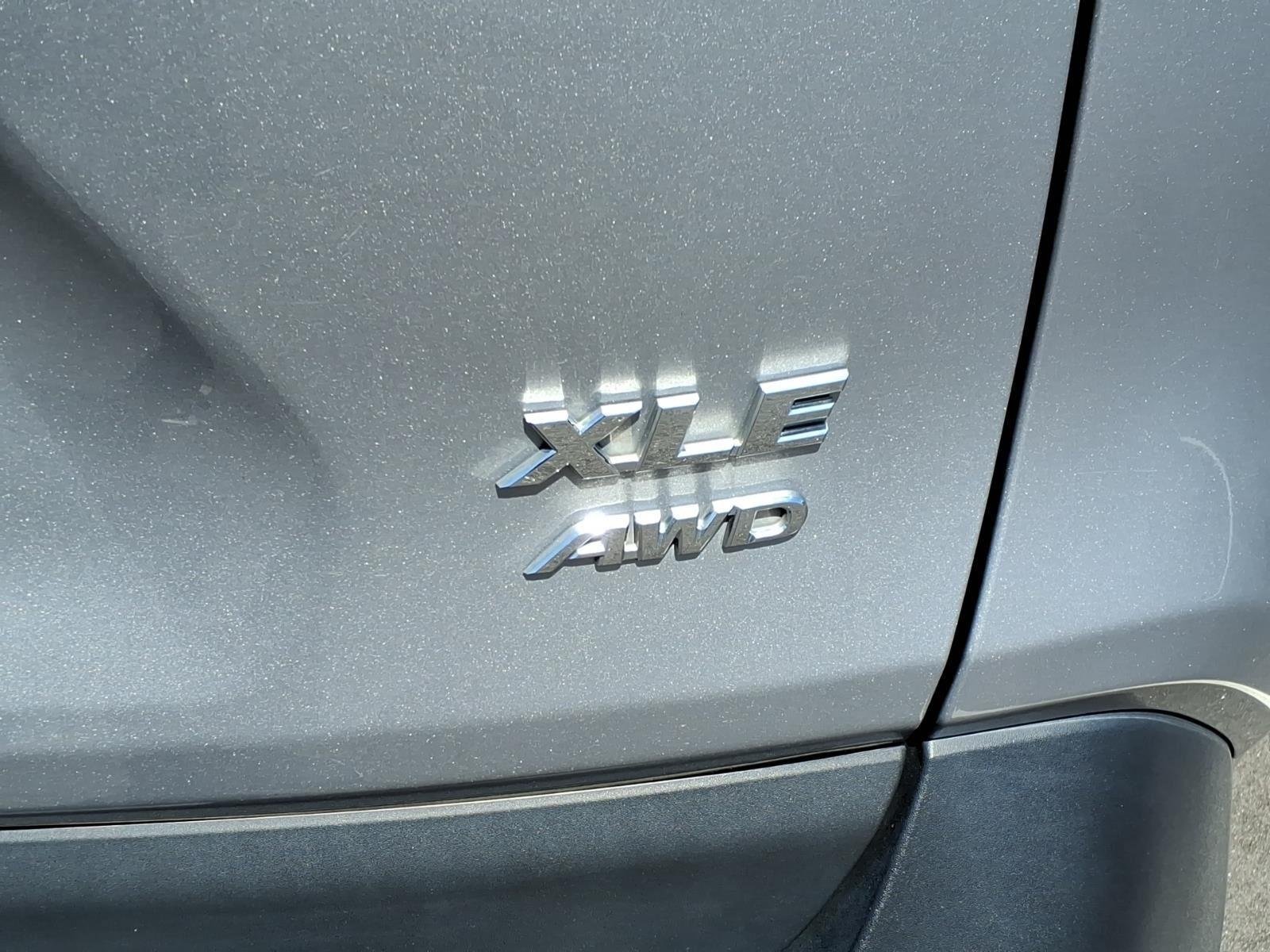 Used 2021 SILVER TOYOTA  image 6