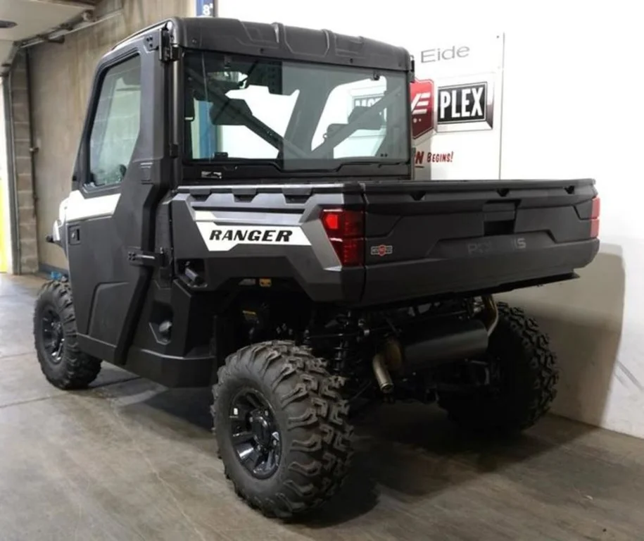 New 2026 MIRAGE BEIGE Polaris CAB image 3