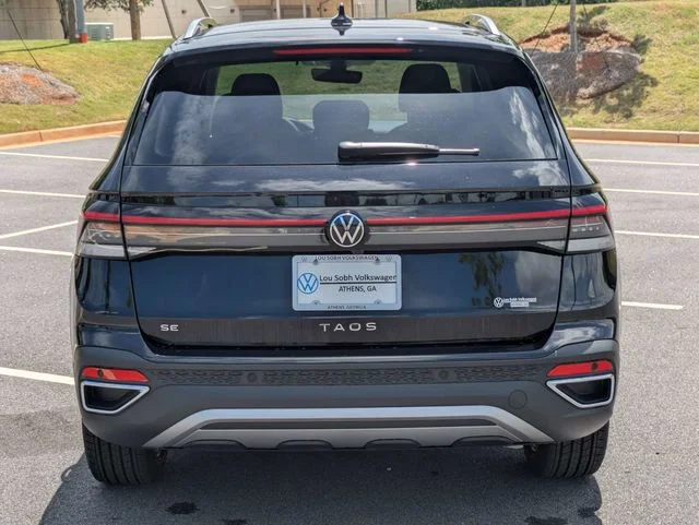 New 2026 Black Volkswagen 1.5T SE image 5