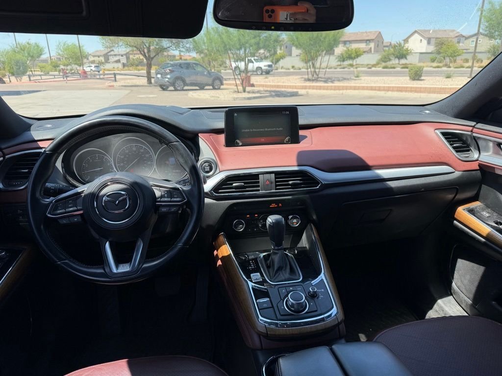 Used 2017 White Mazda Signature image 15
