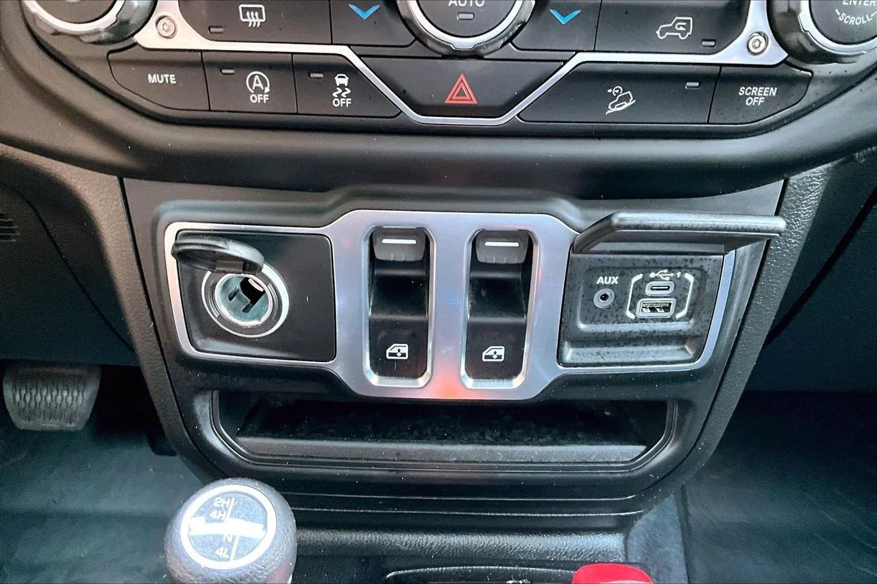 Certified Used 2021 Gray Jeep Sport S image 16