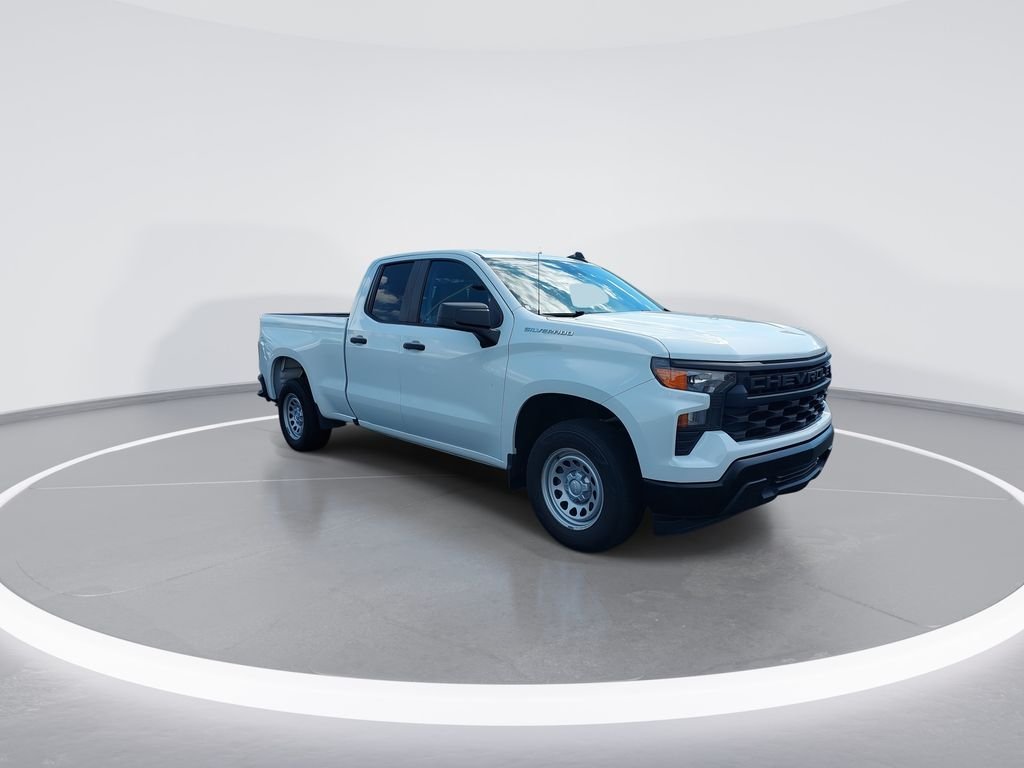 Used 2023 White Chevrolet WT image 2