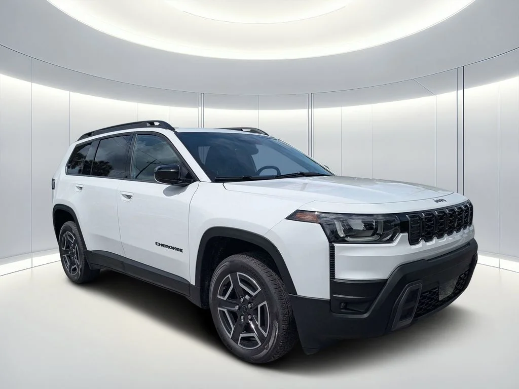 2026 Jeep Cherokee Laredo HEV 4X4's photo