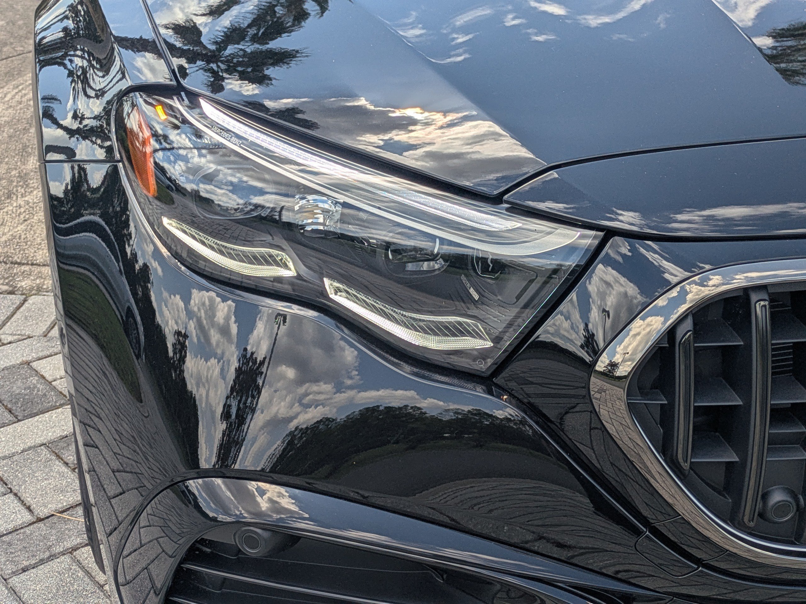 New 2026 Obsidian Black Metallic Mercedes-Benz AMG® E 53 E 4MATIC+ Wagon image 9