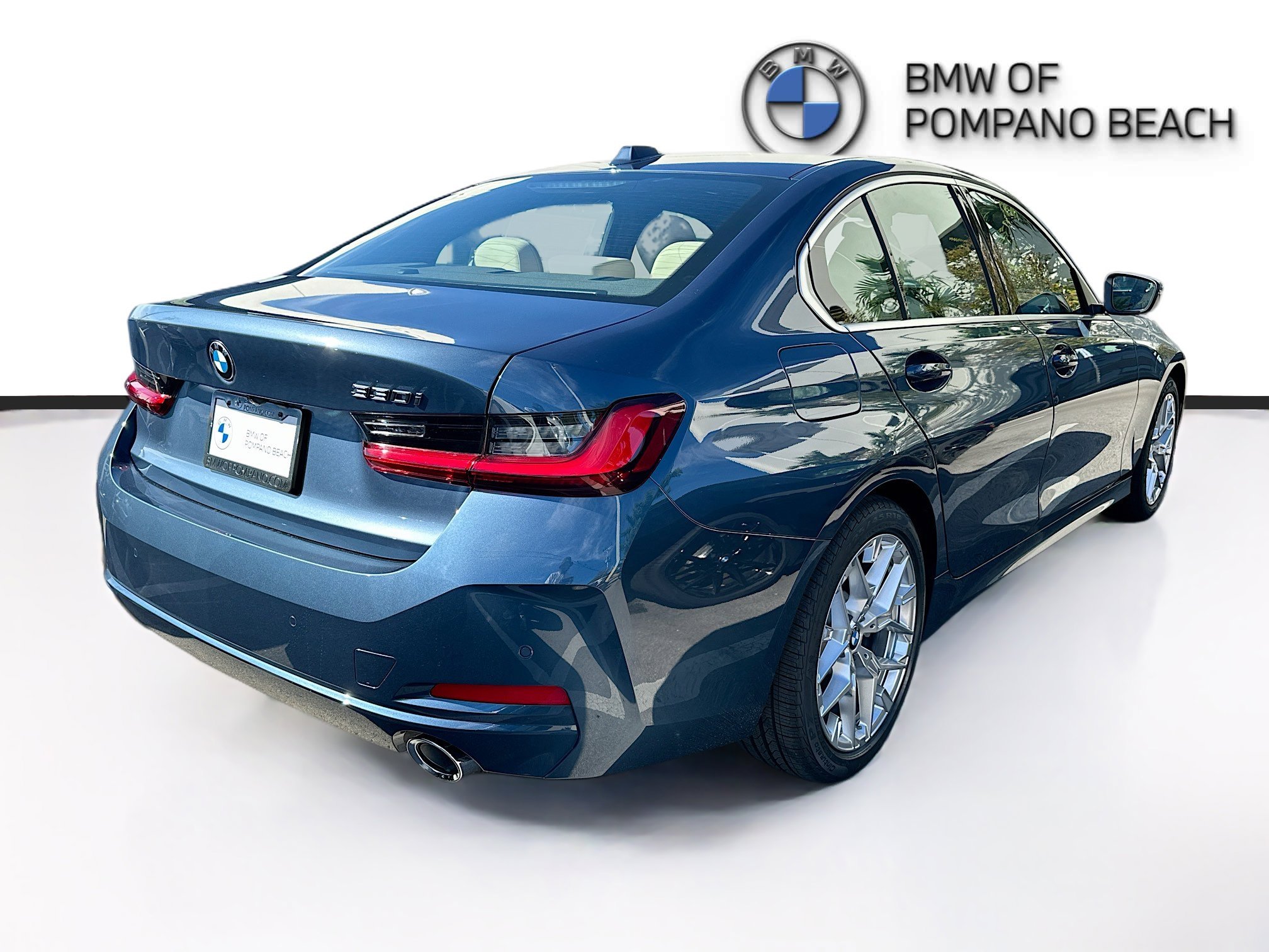 New 2026 Arctic Race Blue Metallic BMW 330i NA image 6