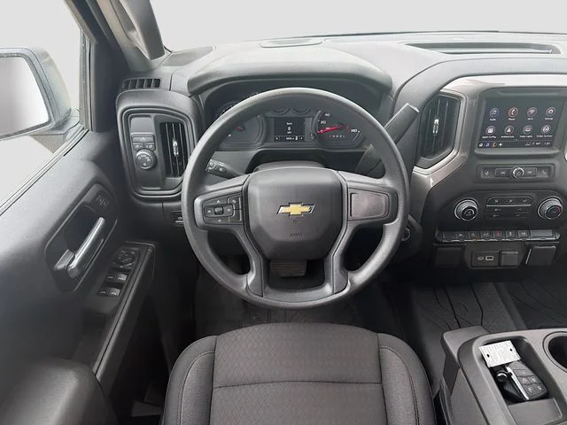 Used 2025 Summit White Chevrolet Custom image 20
