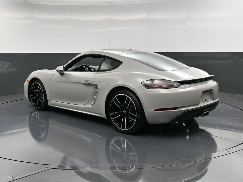2025 Porsche Cayman Base photo 2