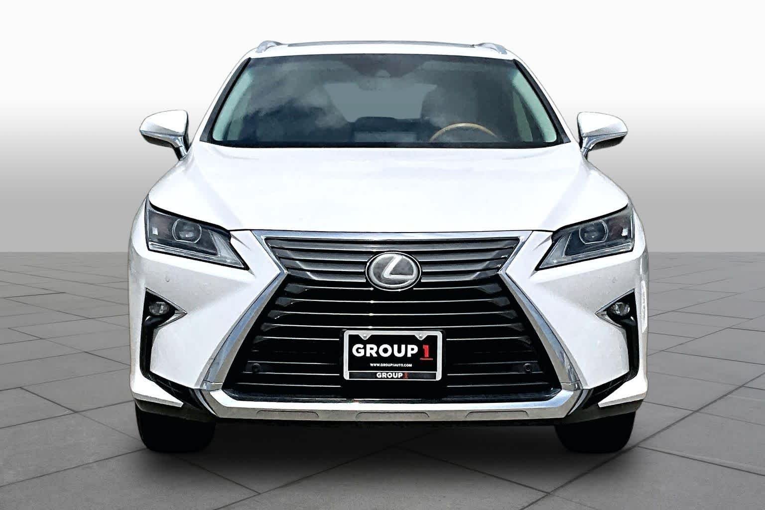 Used 2018 Eminent White Pearl Lexus  image 4