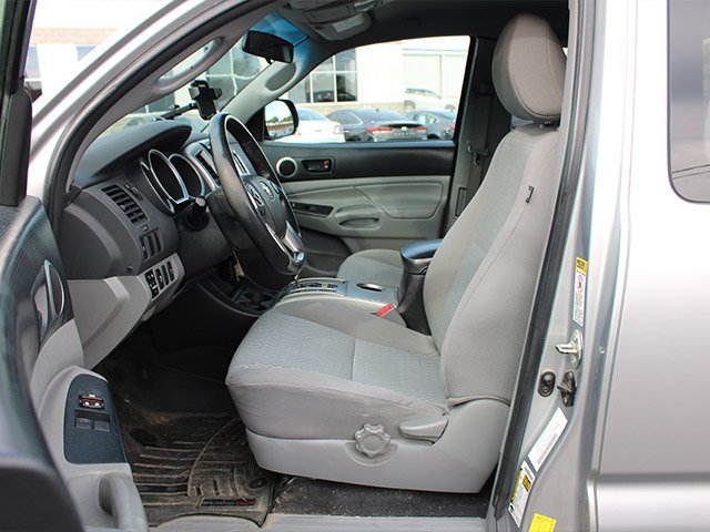 Used 2015 Silver Sky Metallic Toyota Base image 12