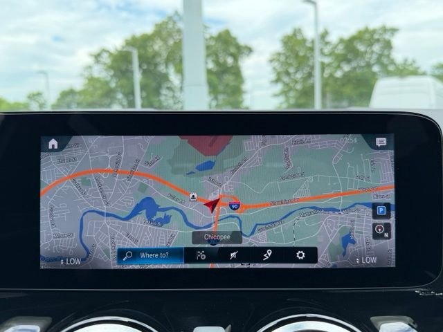 Used 2022  Mercedes-Benz GLA 250 image 17