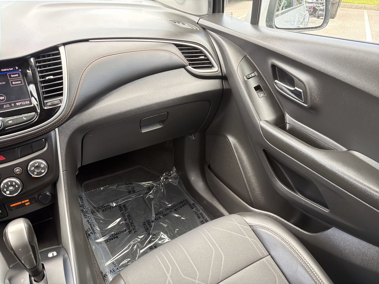 Used 2022 Silver Ice Metallic Chevrolet LT image 15