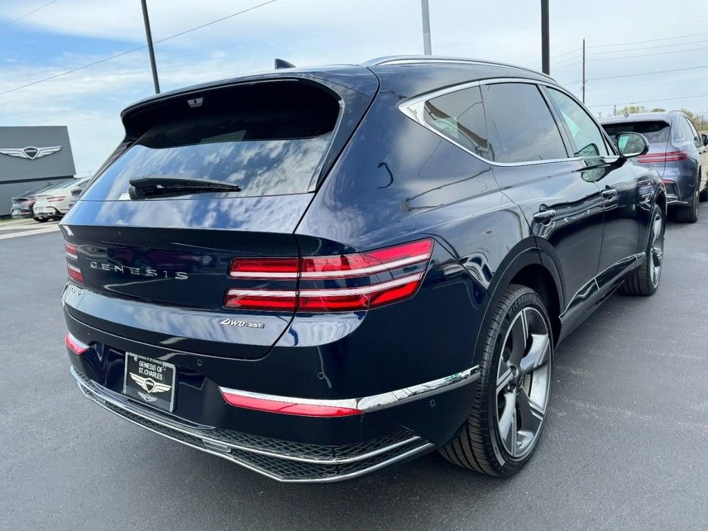 Certified Used 2025 Capri Blue Genesis 3.5T Prestige image 3