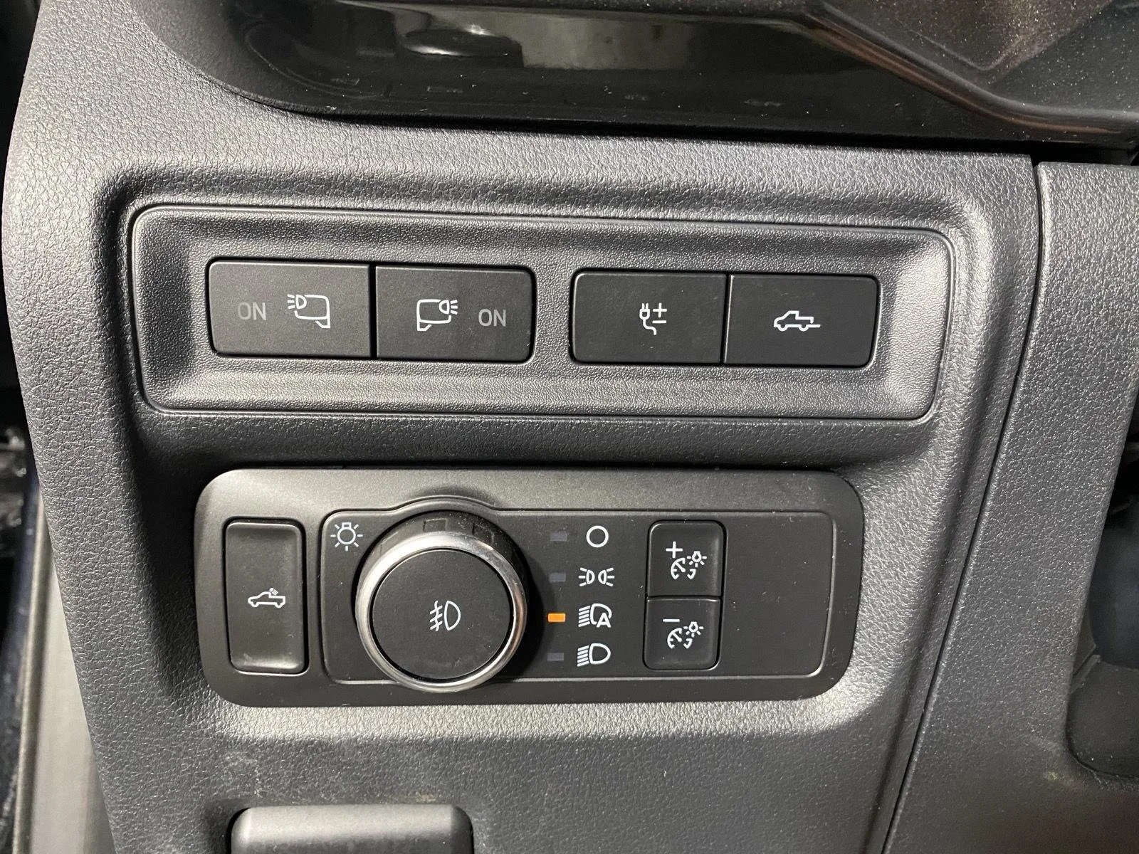 Used 2021 Agate Black Ford XLT image 18