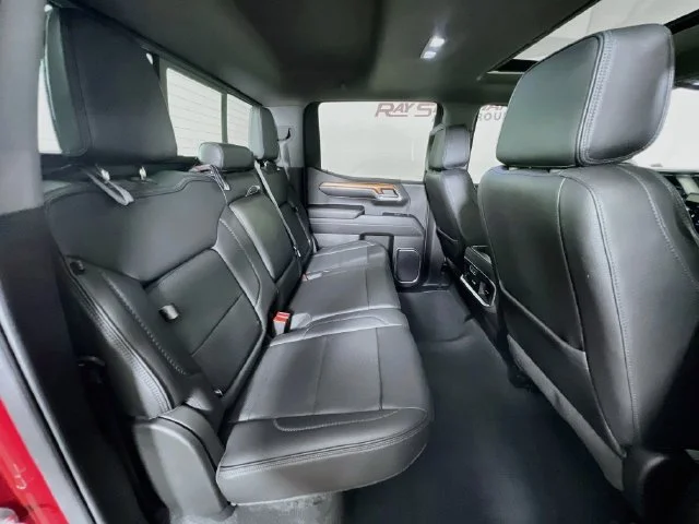 Used 2022 Red GMC Denali image 43