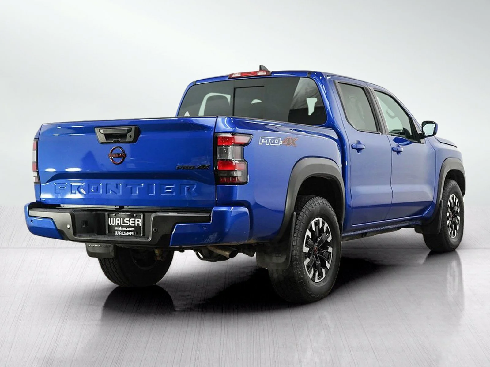 Used 2024 Bluestone Pearl Nissan PRO-4X image 6