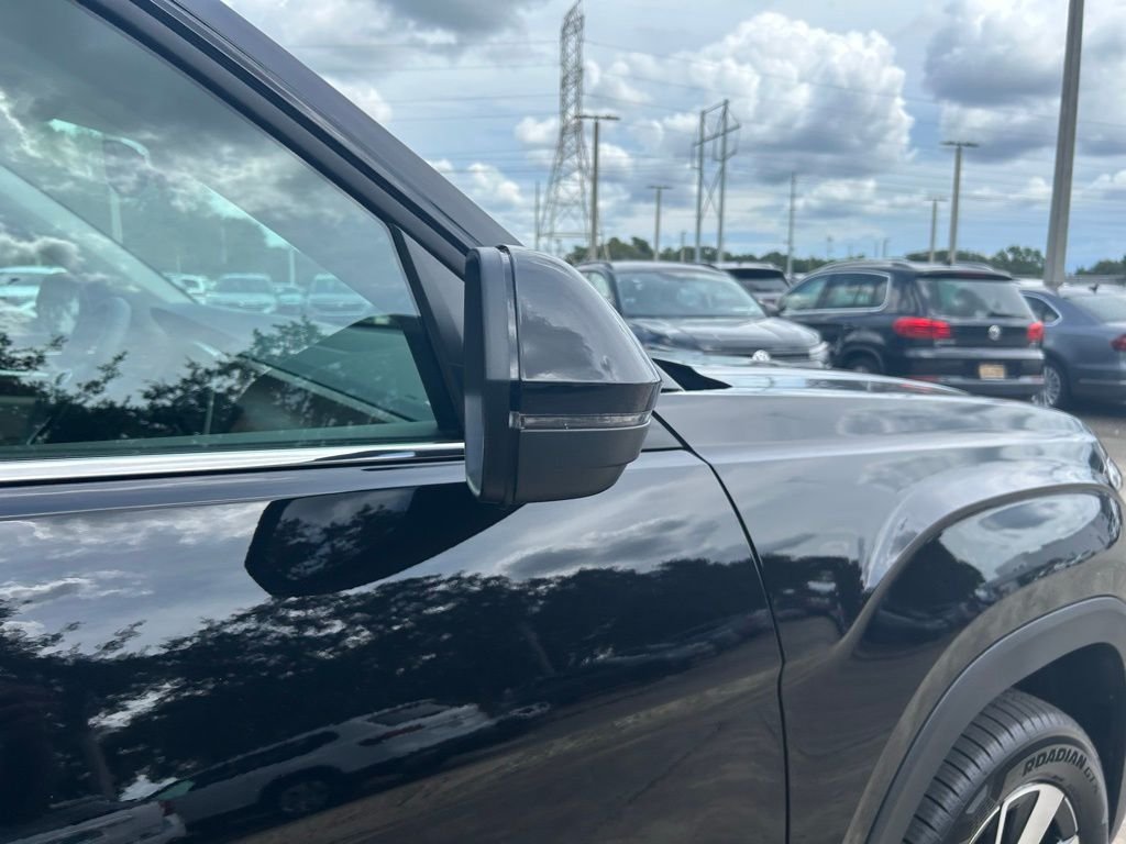 2026 Volkswagen Atlas SE w/Tech - Photo 28