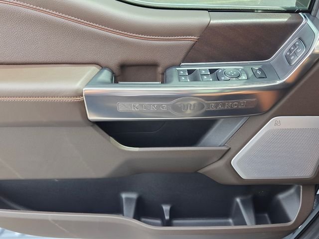 New 2026 Glacier Gray Metallic Tri-Coat Ford King Ranch image 29