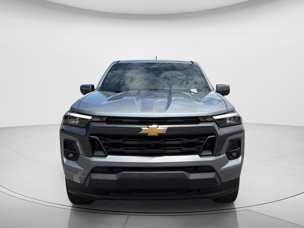 Used 2024 Gray Chevrolet LT image 9