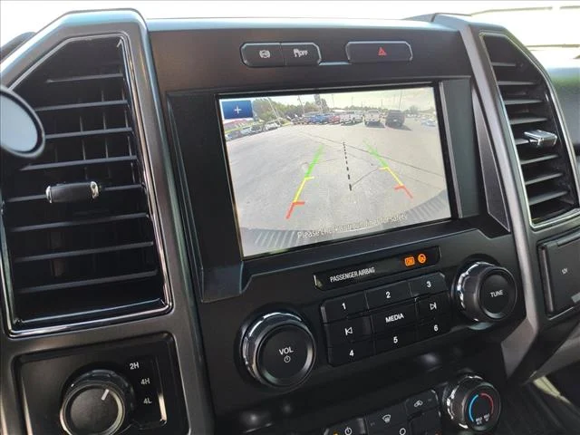 Used 2022 White Ford CREW XLT image 25