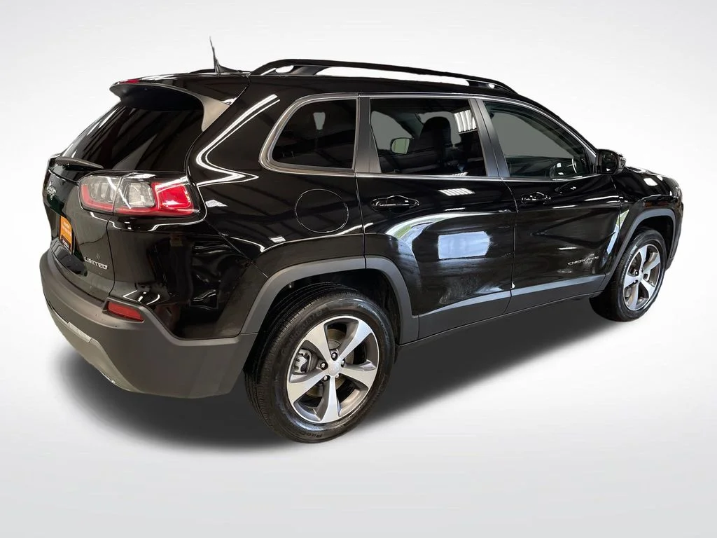 Certified Used 2022 Black Jeep Limited image 5