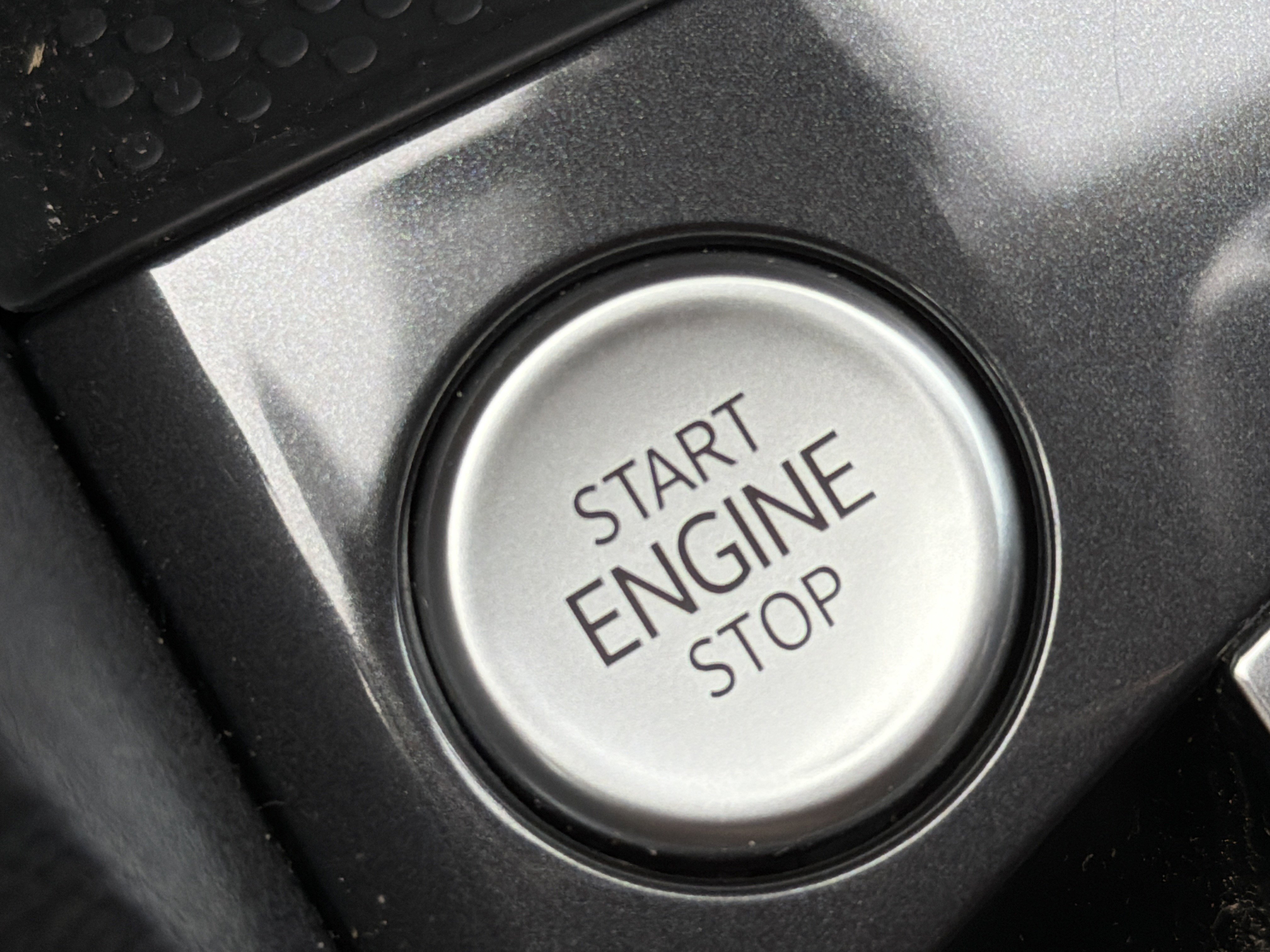 2024 Volkswagen Tiguan Wolfsburg Edition - Photo 34