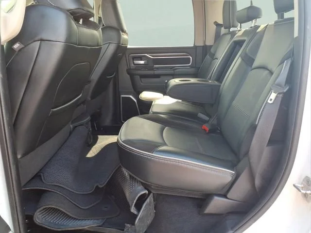 Used 2024  Ram Laramie image 21