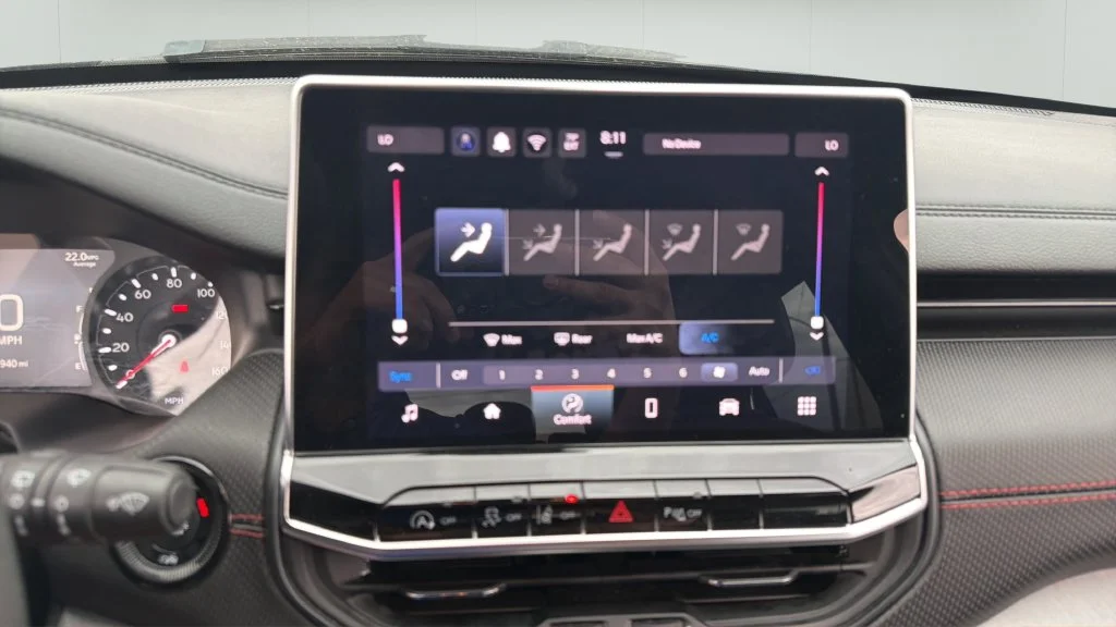 2025 Jeep Compass Trailhawk - Photo 17