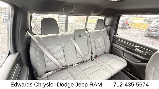 New 2026 Granite Crystal Metallic Clearcoat RAM Big Horn/Lone Star image 24