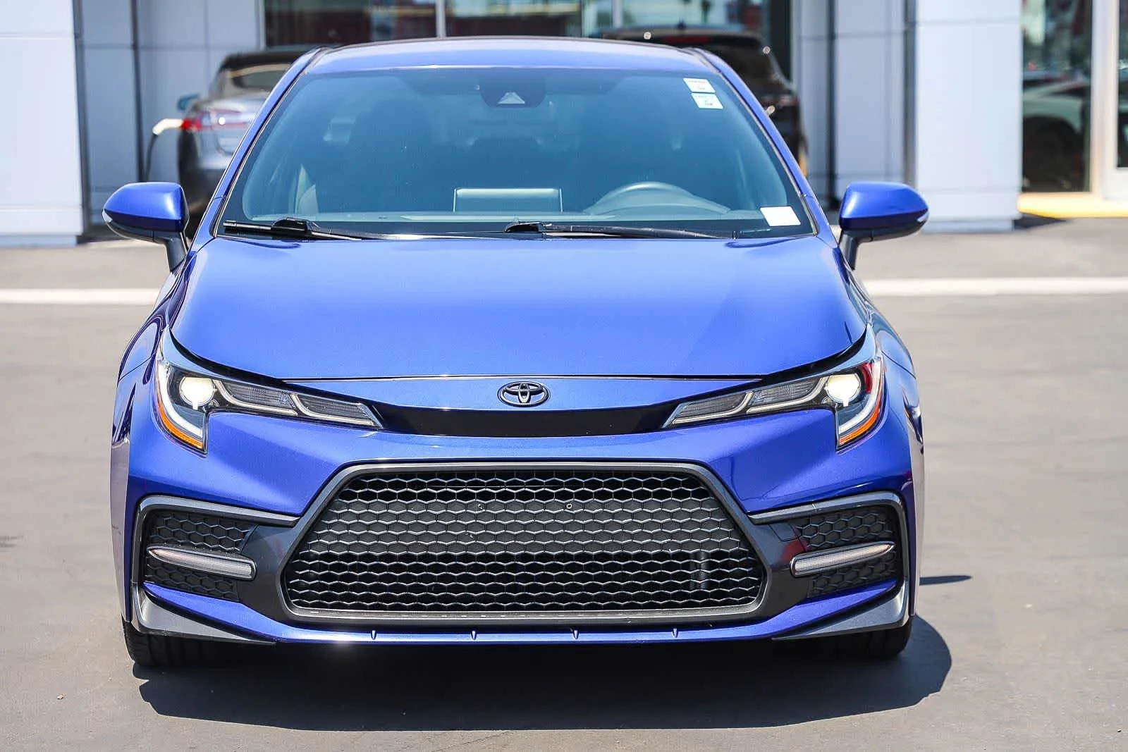 Used 2020 Toyota Corolla SE with VIN JTDS4RCE7LJ033570 for sale in Costa Mesa, CA