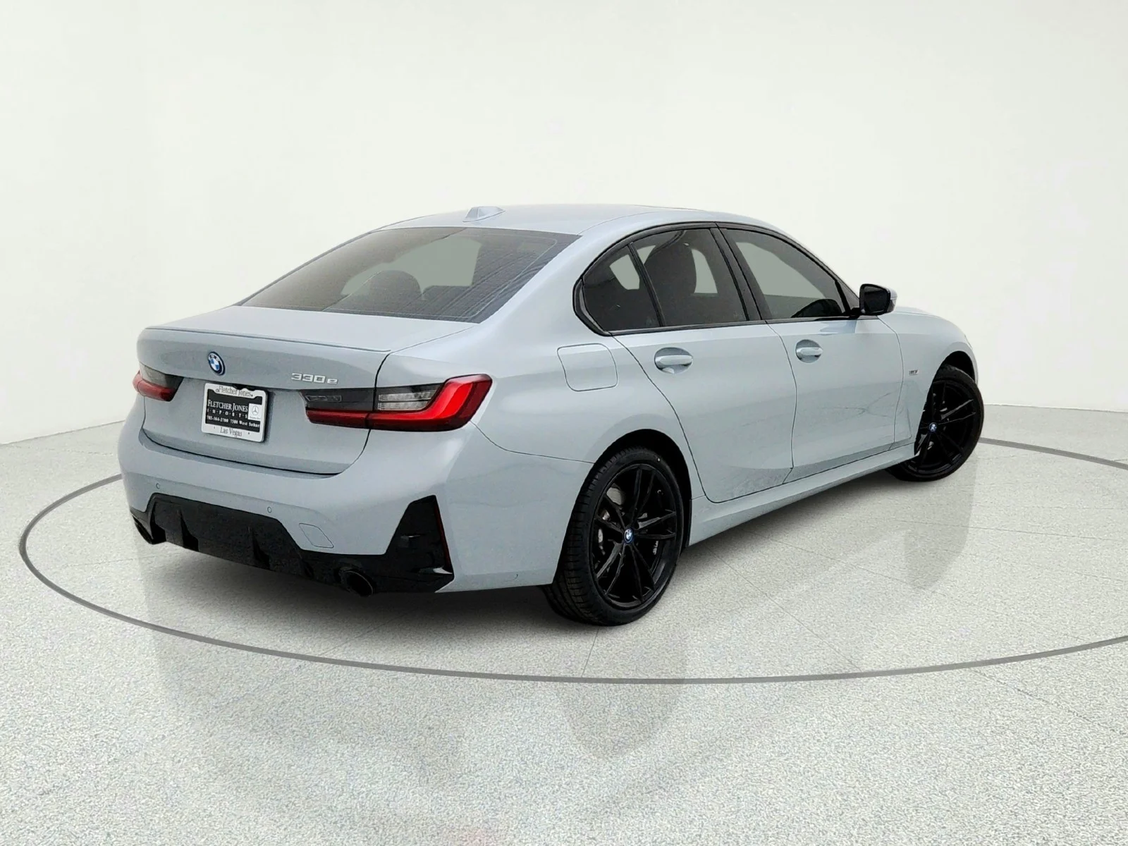 Used 2023 Brooklyn Grey Metallic BMW 330e image 9