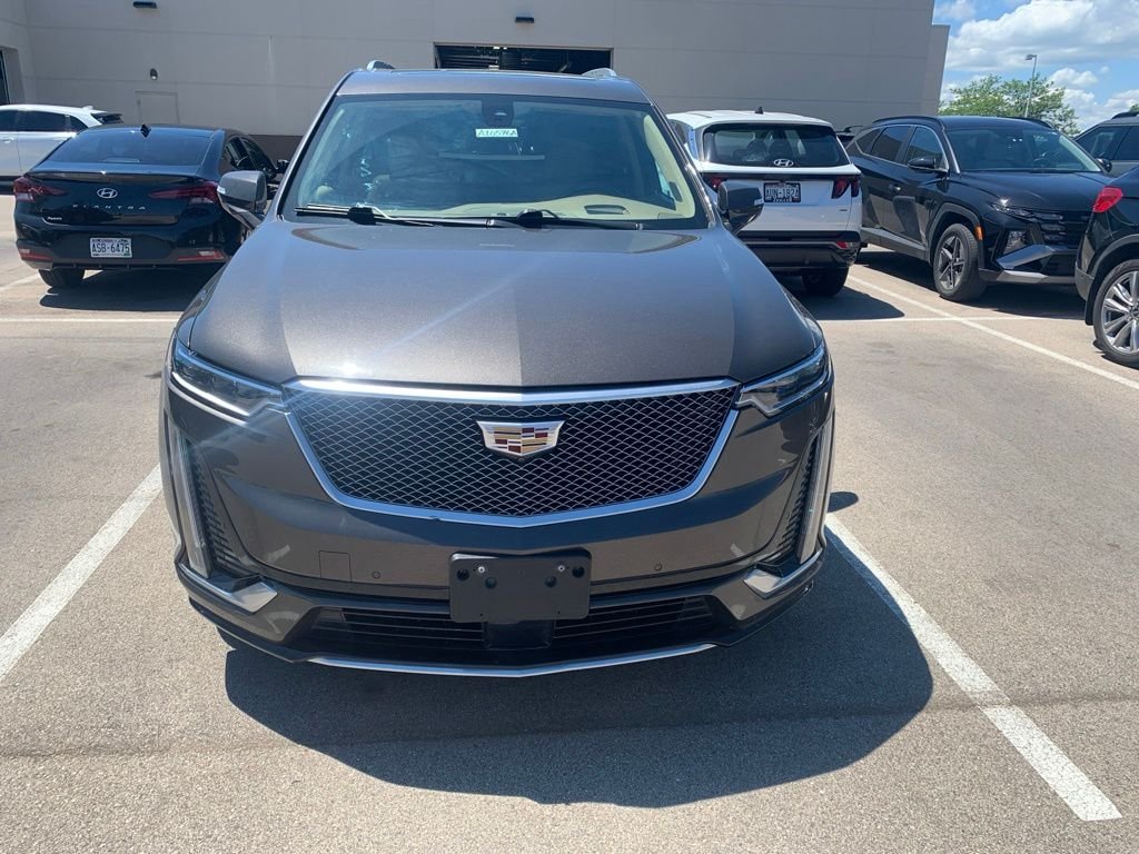 Used 2020 Brown Cadillac Premium Luxury image 8