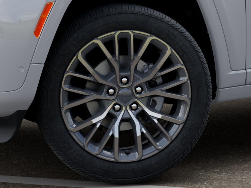New 2026 Bright White Clear-Coat Exterior Paint Jeep Summit image 34