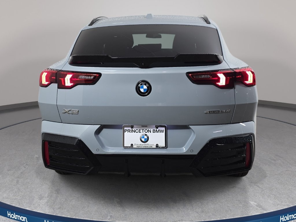 2026 BMW X2 28i - Photo 6