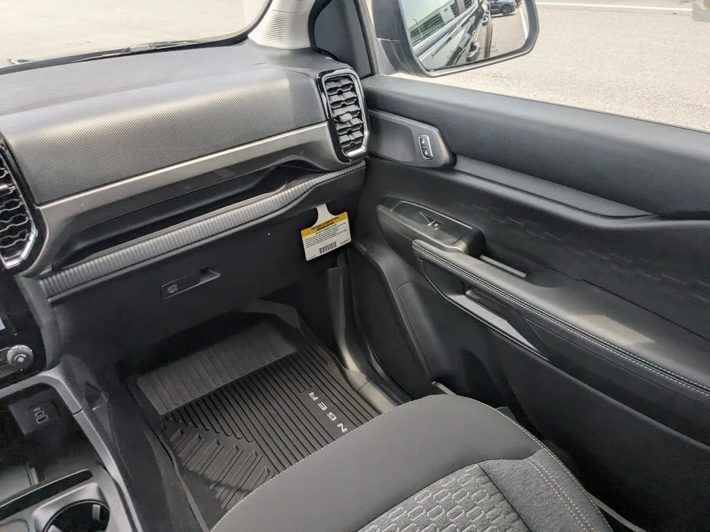 New 2026 Shadow Black Ford XLT image 17