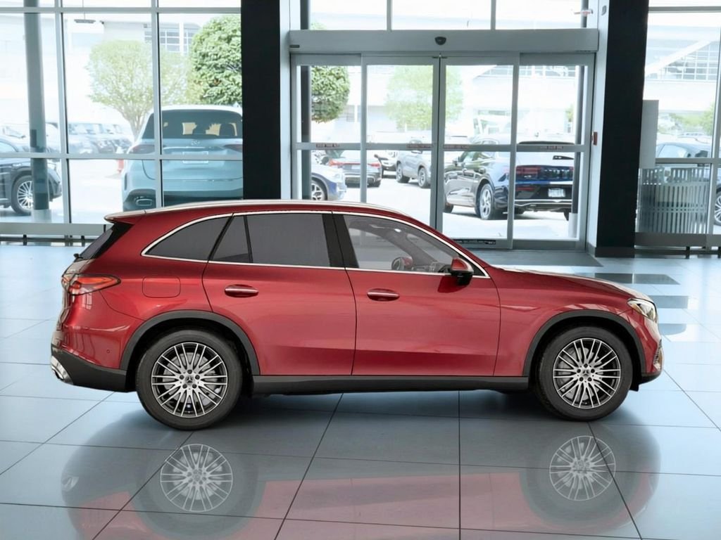 New 2026 MANUFAKTUR Patagonia Red Metallic Mercedes-Benz GLC 300 image 16