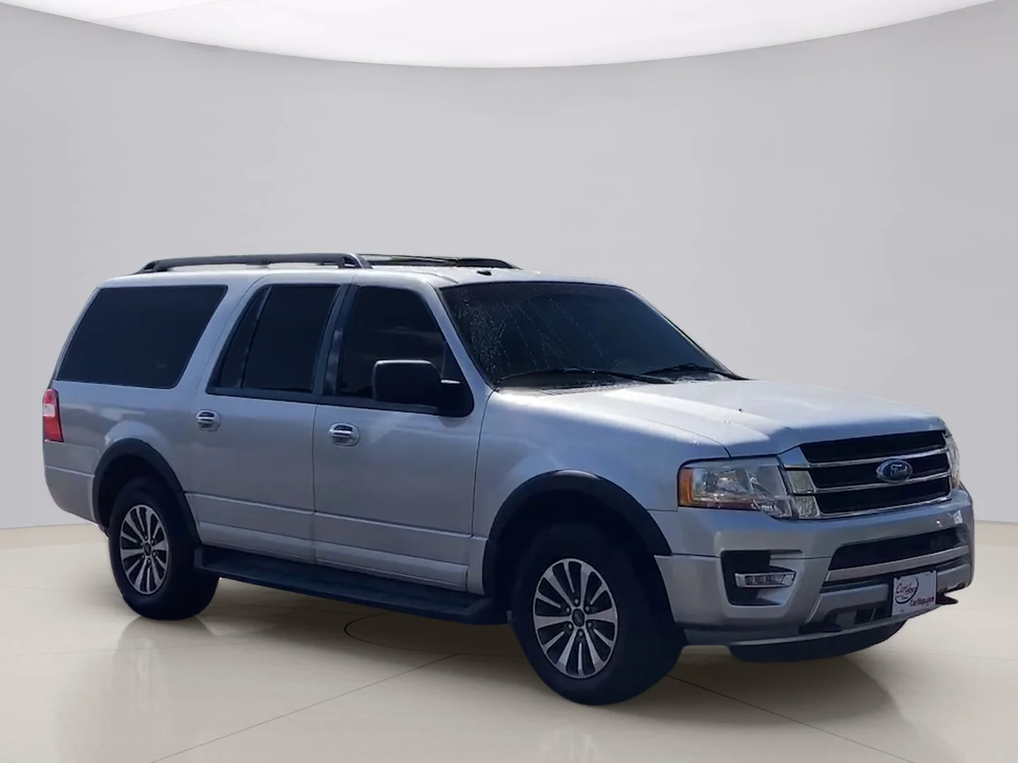 Used 2016 Silver Ford XLT image 3