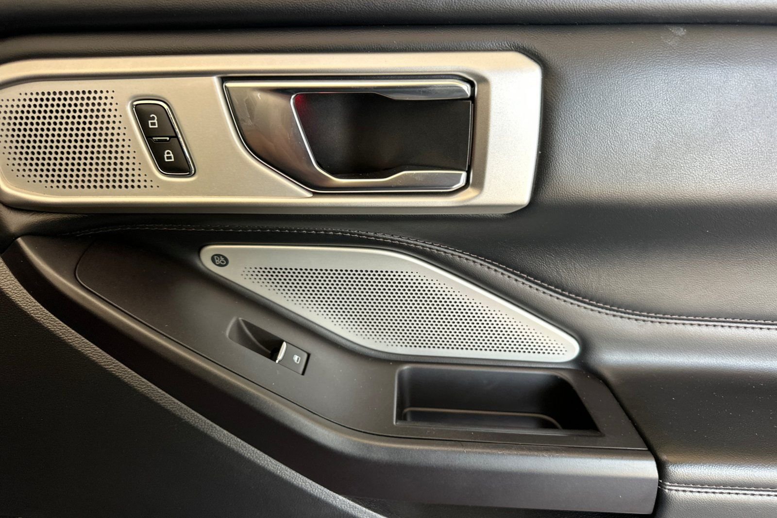 Used 2020 Gray Ford Platinum image 19