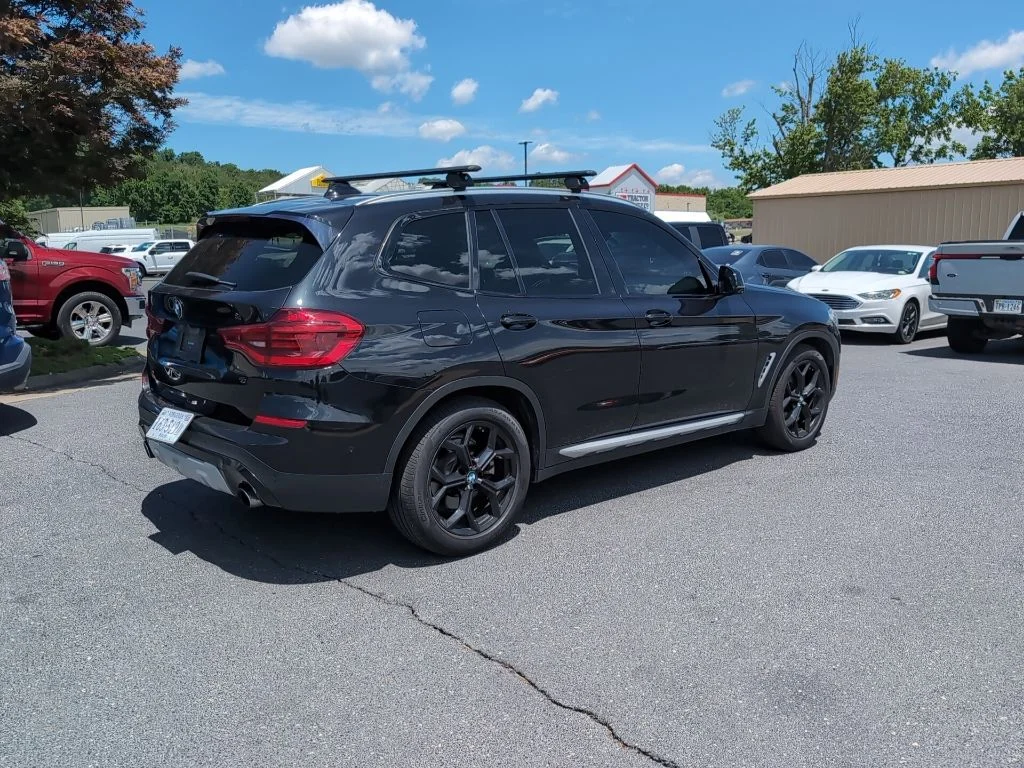 Used 2020 Black BMW xDrive30i image 5