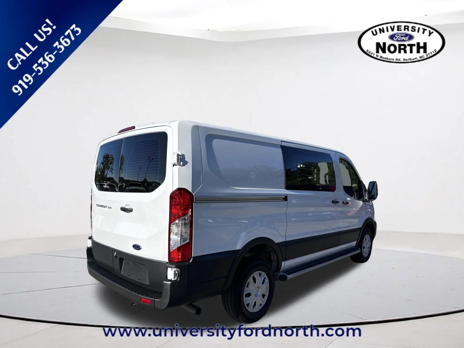 Used 2025 Oxford White Ford Base image 7