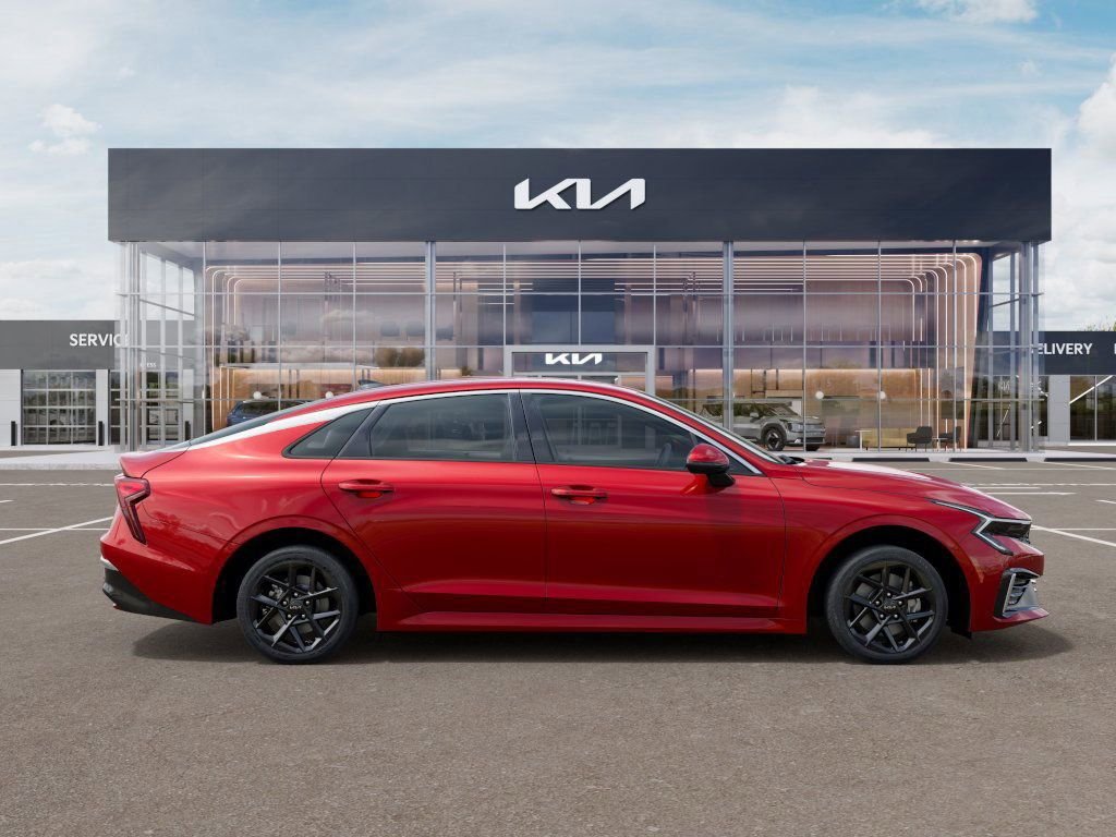 2025 Kia K5 LXS - Photo 7