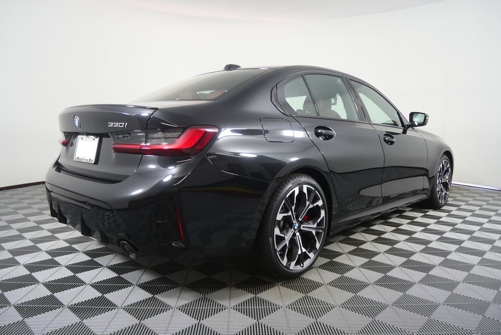 New 2026 Black Sapphire Metallic BMW 330i image 3