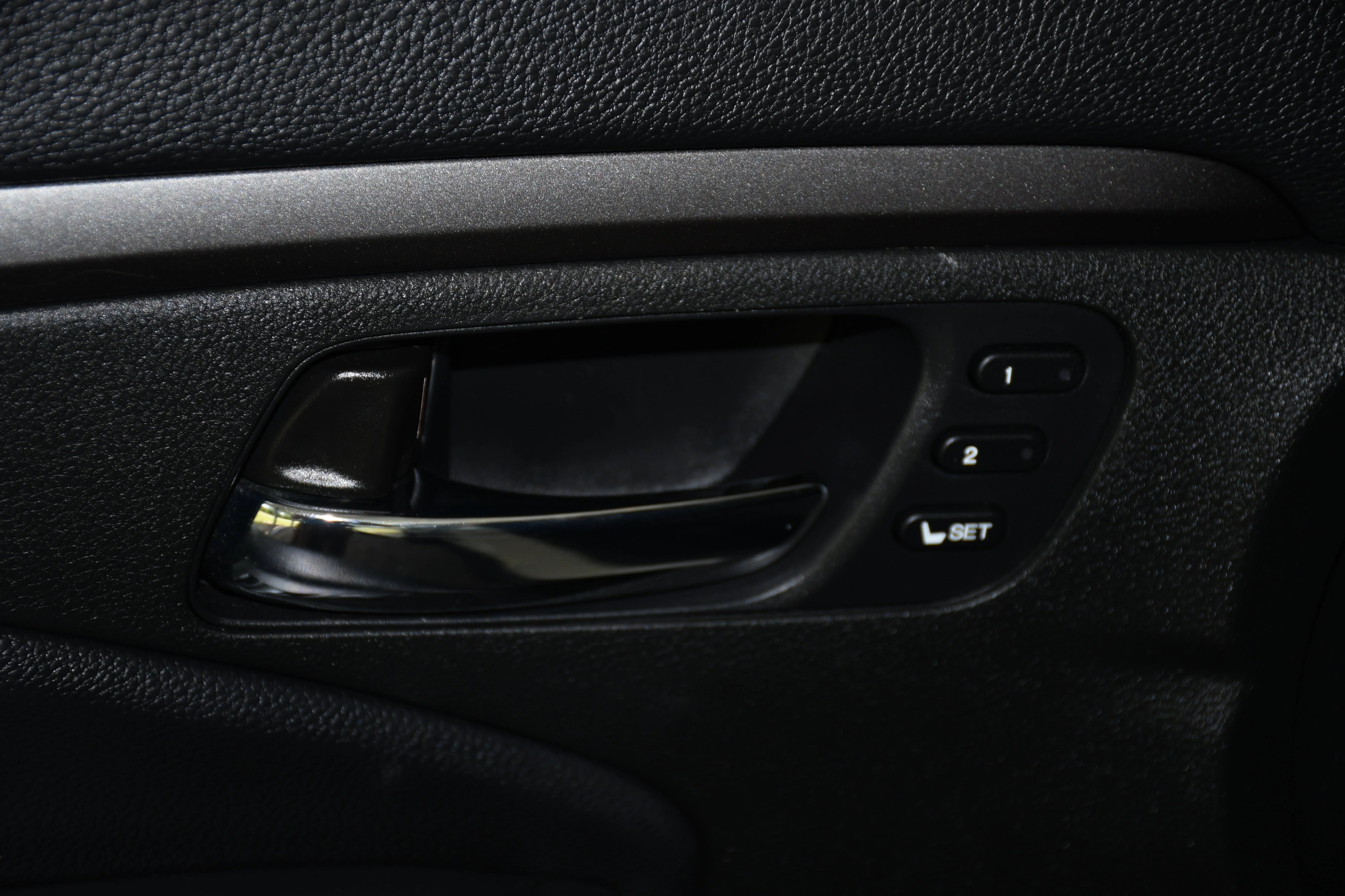 Used 2019  Honda EX-L image 12