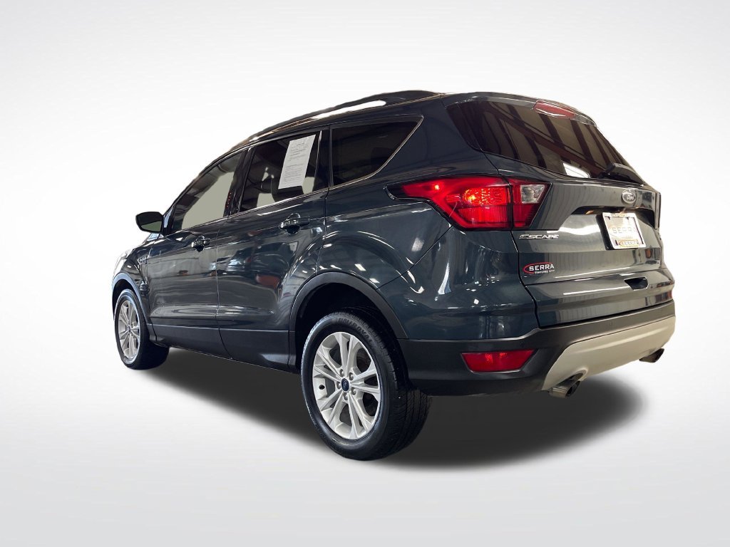 Used 2019 Green Ford SEL image 3