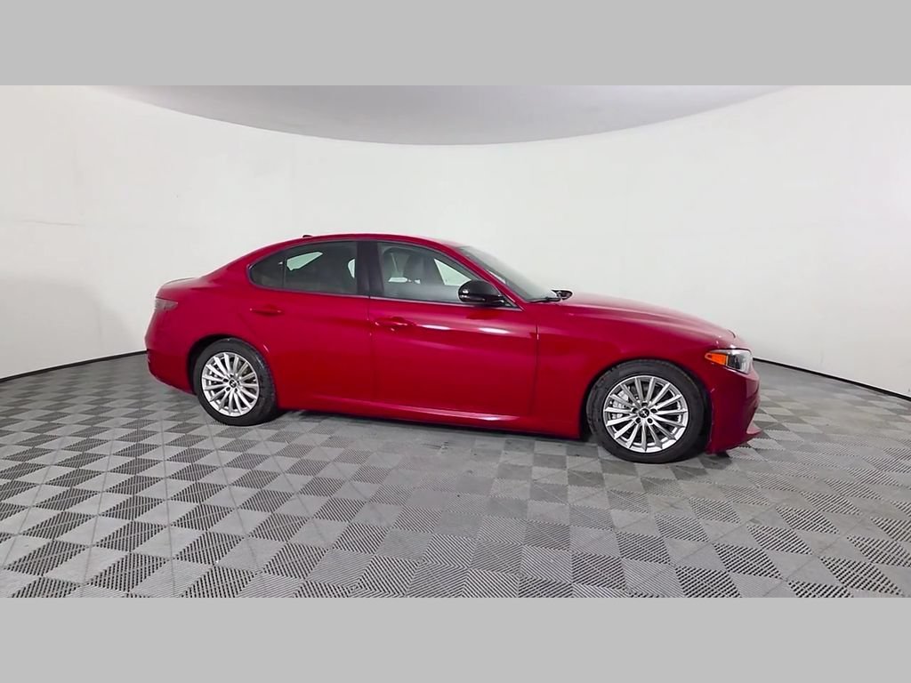 Used 2024 Alfa Rosso Alfa Romeo Sprint image 35